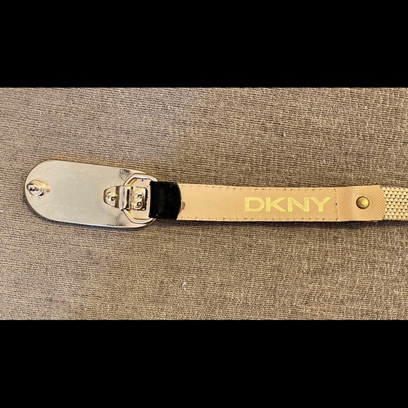 VINTAGE DKNY GOLD AND LEATHER ADJUSTABLE BELT LG - Picture 5 of 6
